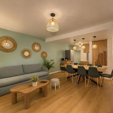 Maison Chic Centre-ville 3ch & Terrasse Villa *